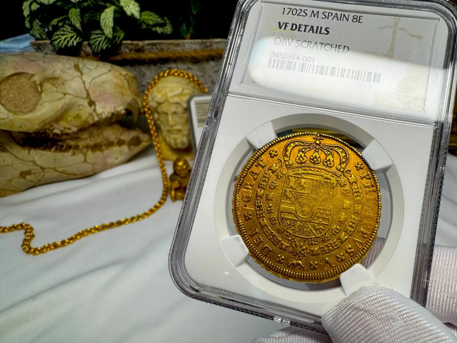 Spain 8 Escudos 1702 "6 Graded NGC- RARE" NGC VF 13
