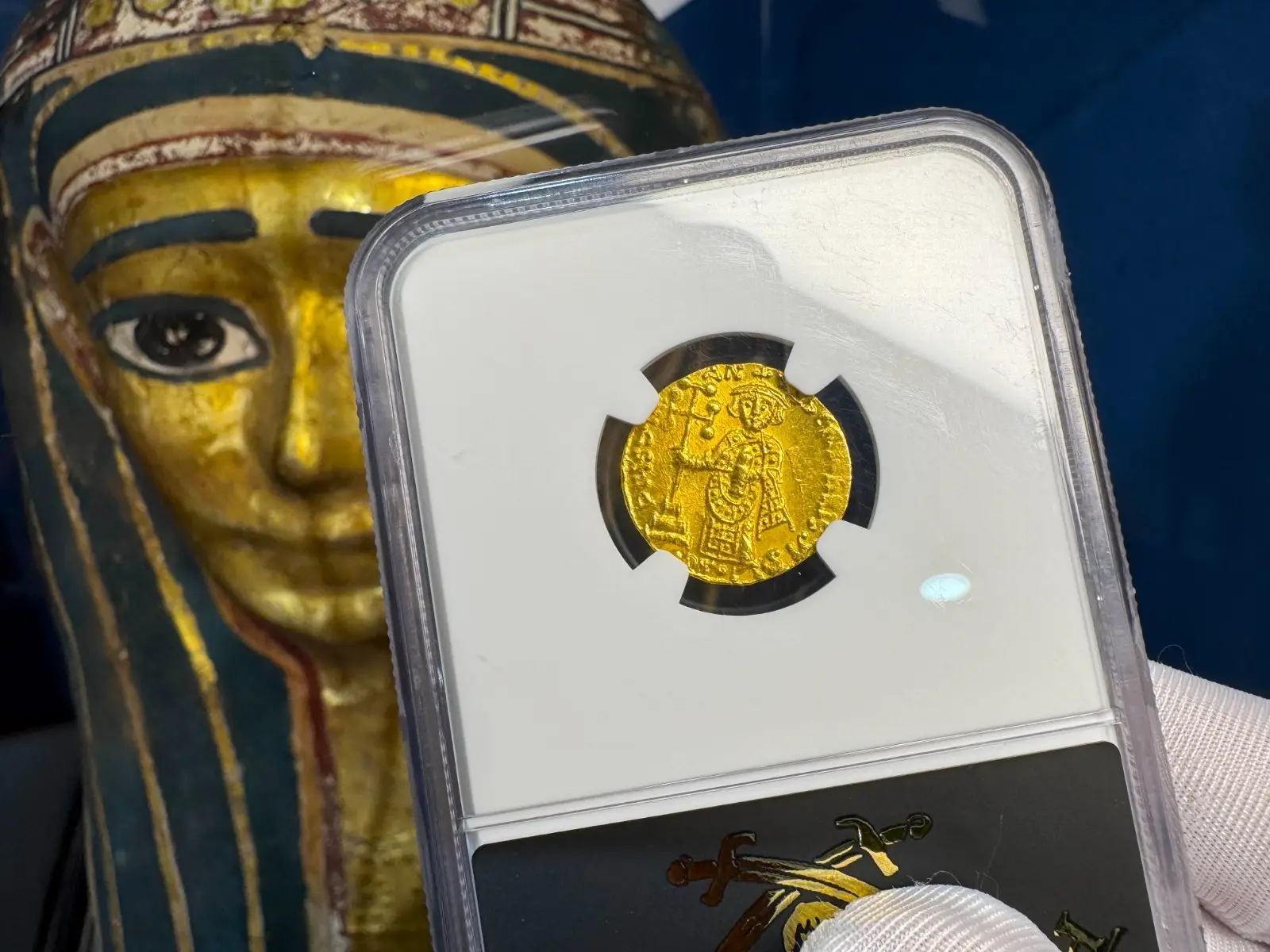 Byzantine Empire "Jesus Christ" Justinian II First Reign NGC Ch AU 4x4 #401-020 7