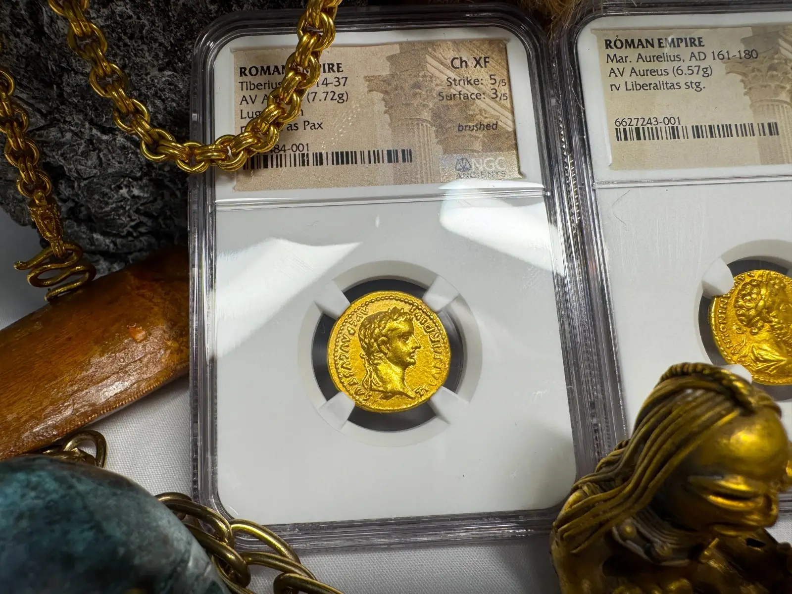 Roman Empire "Tiberius- 3rd of 12 Caesars" 14AD Aureus CH XF #484-001 7