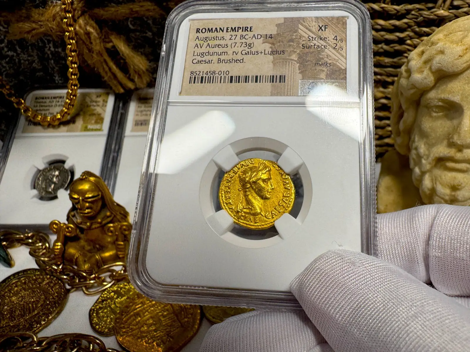Roman Empire "Augustus 2nd of 12 Caesars" 27BC Aureus NGC XF #458-010 7