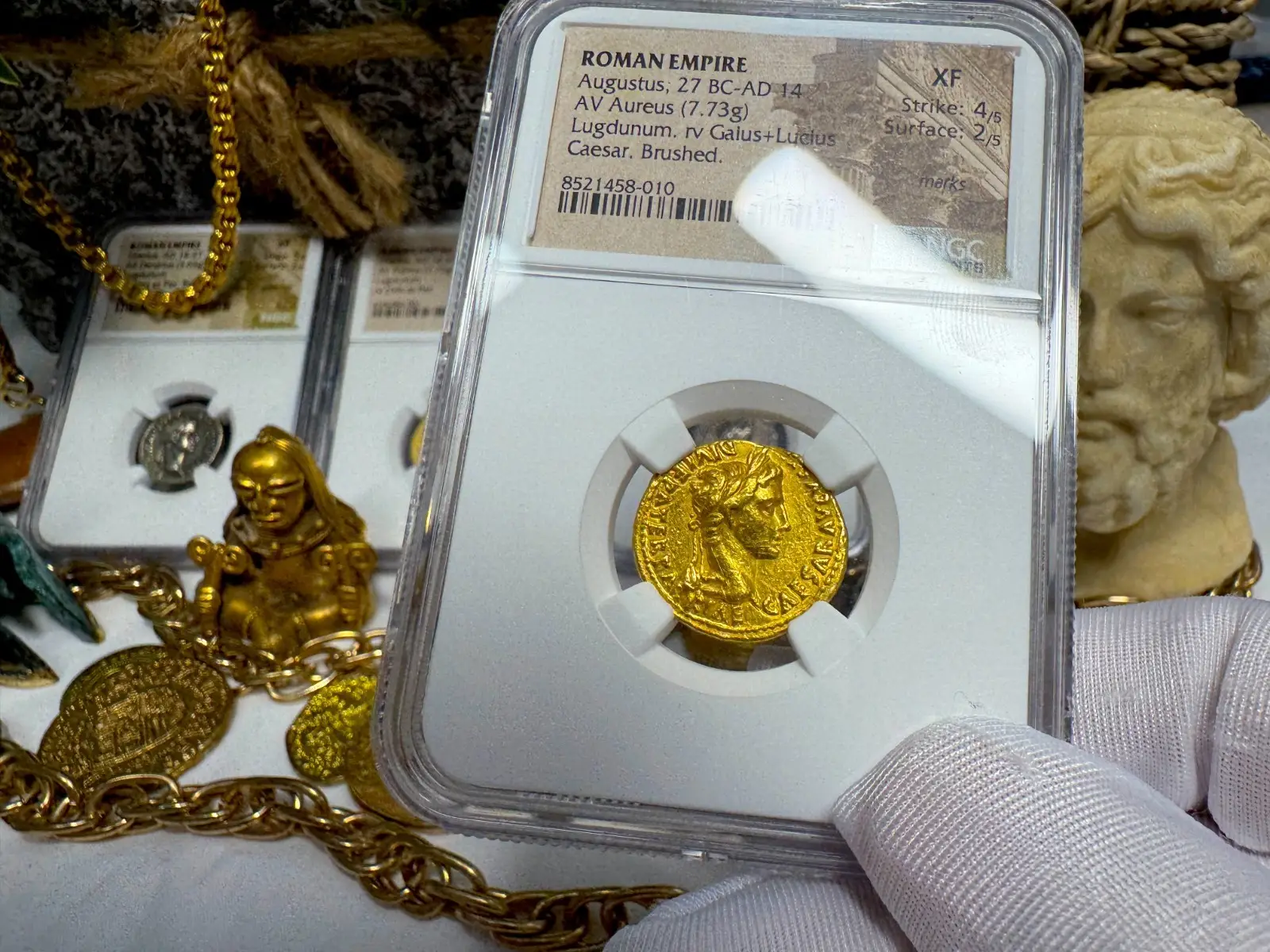 Roman Empire "Augustus 2nd of 12 Caesars" 27BC Aureus NGC XF #458-010 12