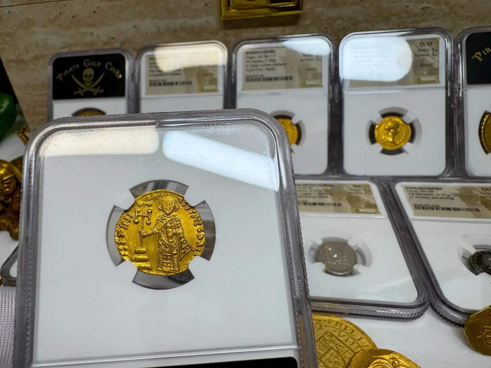 Byzantine Empire "Jesus Christ" Justinian II *First Reign* 685AD NGC AU Gorgeous! #937-001 7