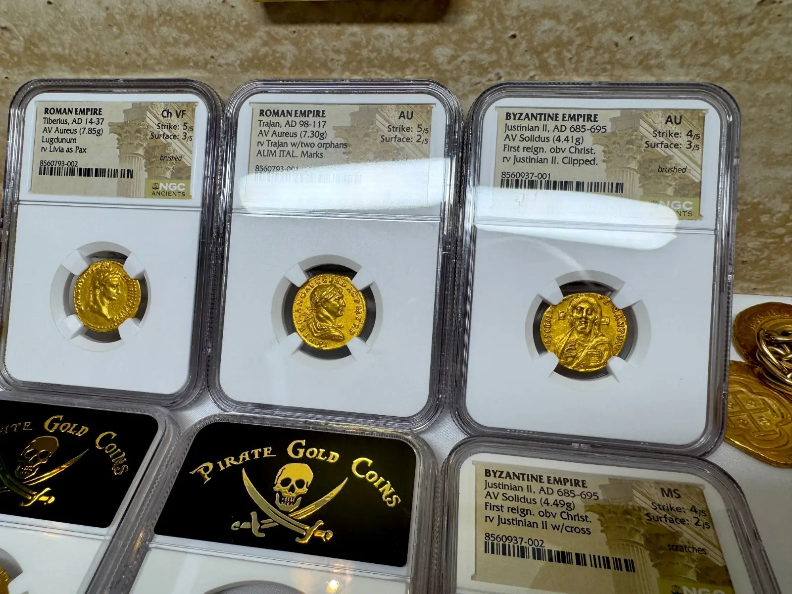  Roman Empire "Trajan- 2nd of 5 Good Emperors" 98AD Aureus NGC AU Gorgeous!  24