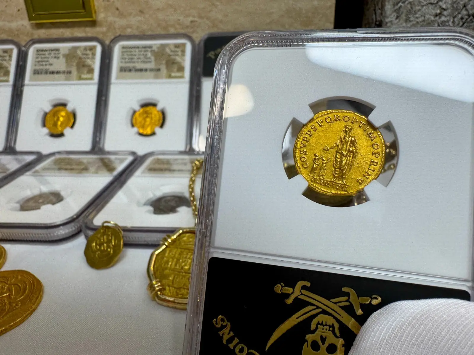  Roman Empire "Trajan- 2nd of 5 Good Emperors" 98AD Aureus NGC AU Gorgeous!  5