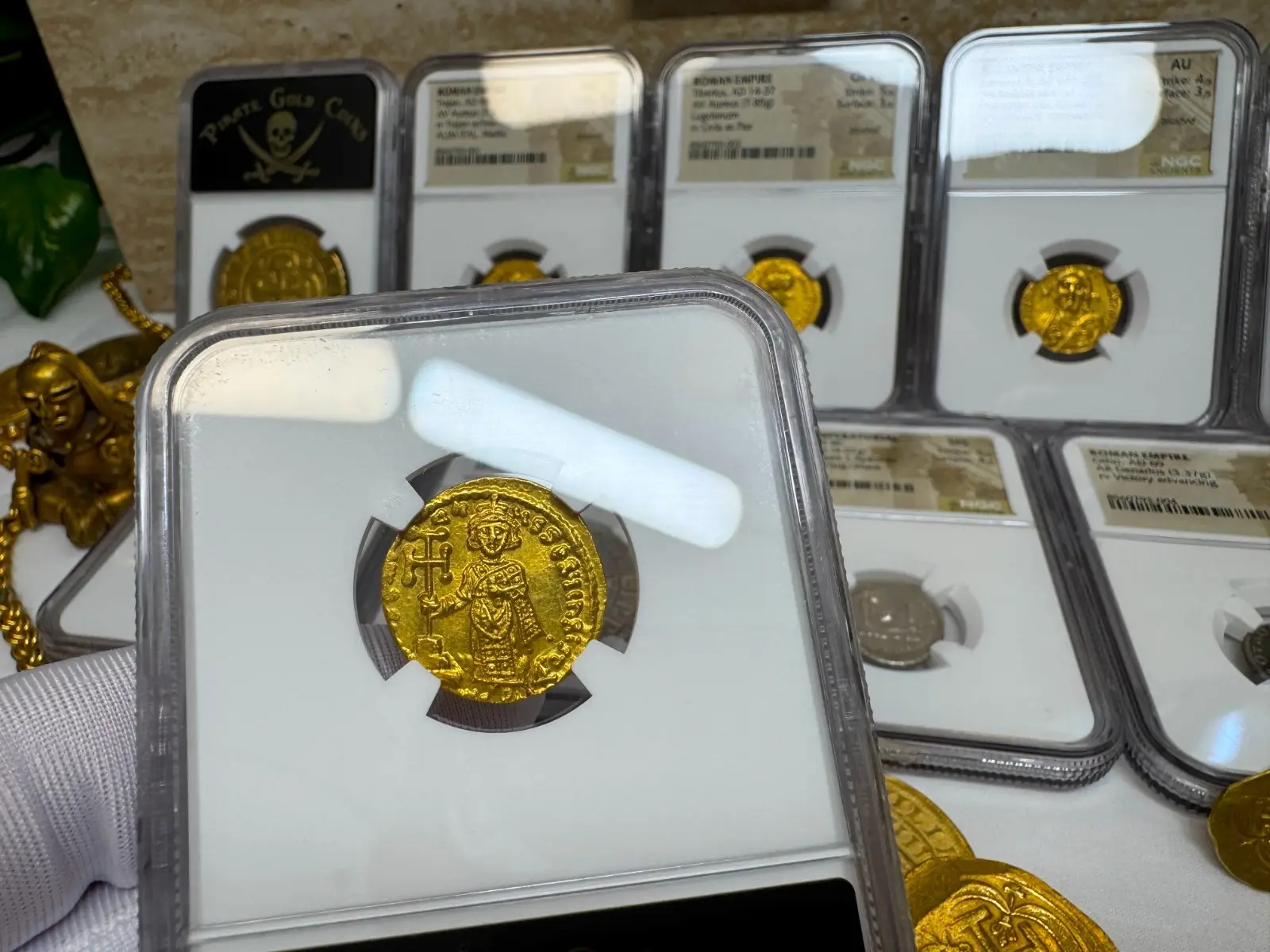 Byzantine Empire "Jesus Christ" Justinian II *FIRST REIGN* 685AD NGC MS! Cameo 14