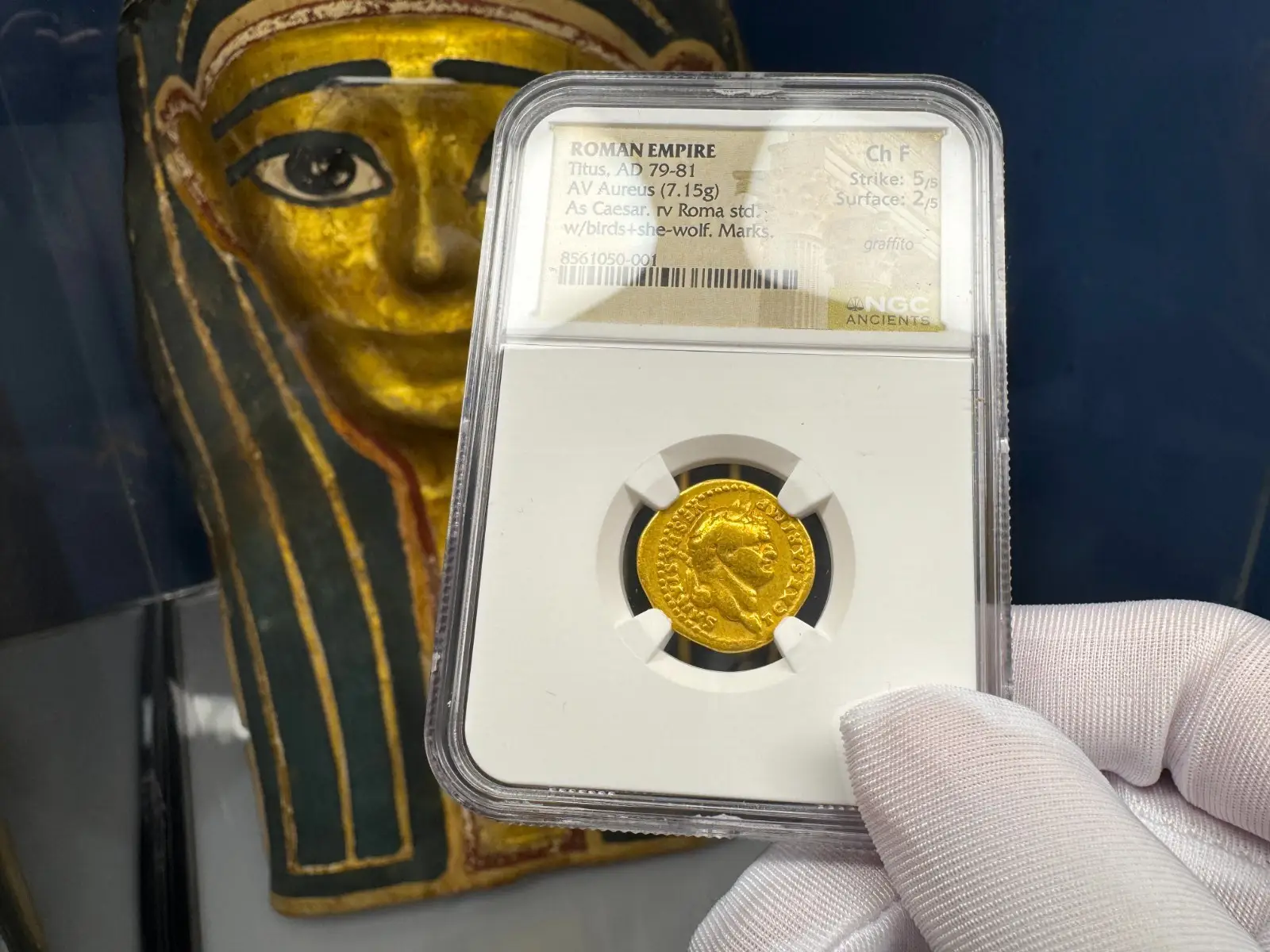 Roman Empire "Titus- 11th of 12 Caesars" Aureus 79AD NGC Ch F #050-001 3