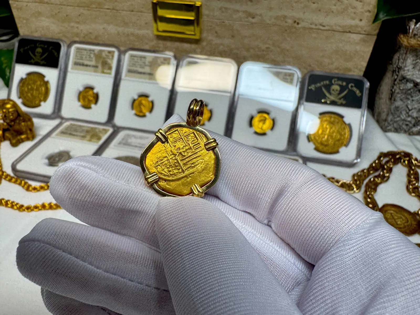 Spain 2 Escudos 1598-21 Pendant 18kt Necklace 10.7gm Jewelry 8