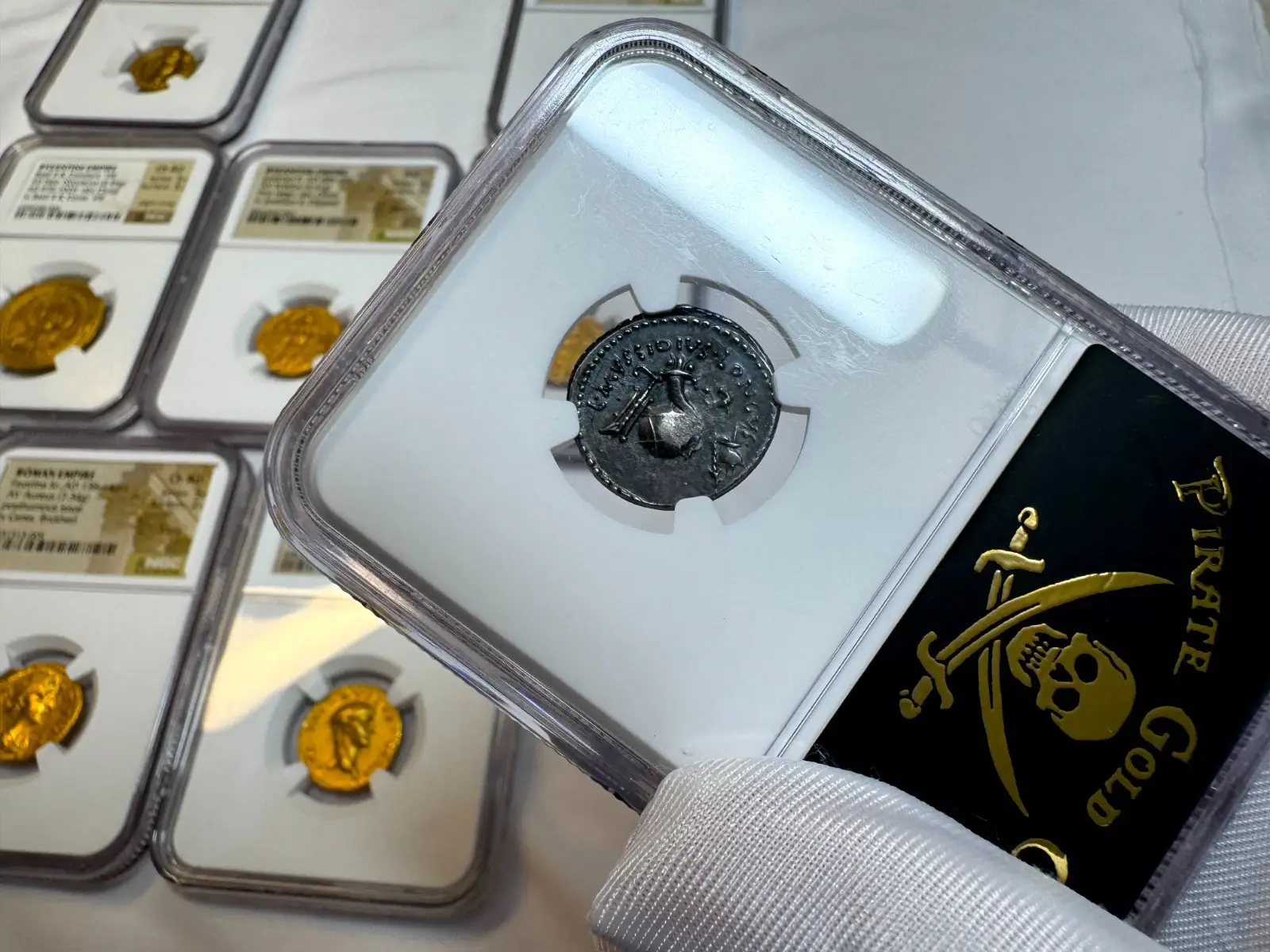 Roman Imperatorial "Julius Caesar- 1st of 12 Caesars" Denarius 44BC NGC Ch VF #118-001 19