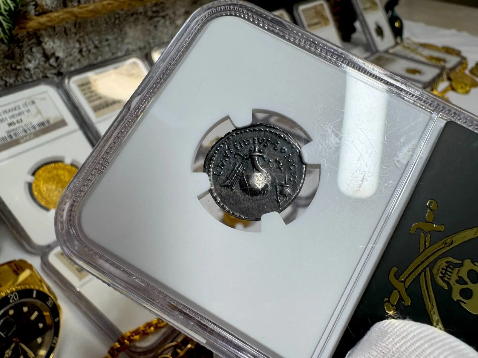 Roman Imperatorial "Julius Caesar- 1st of 12 Caesars" Denarius 44BC NGC Ch VF #118-001 5