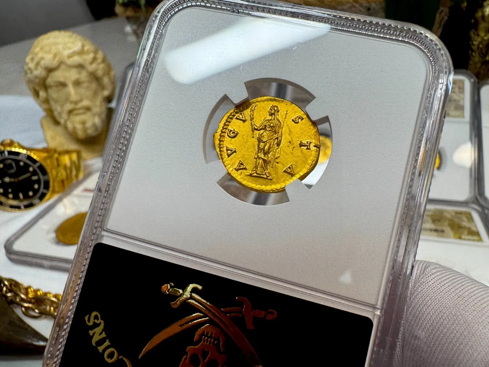 Roman Empire "Faustina Sr" 138AD Aureus NGC CH AU *Wife of Pius* #313-005 19