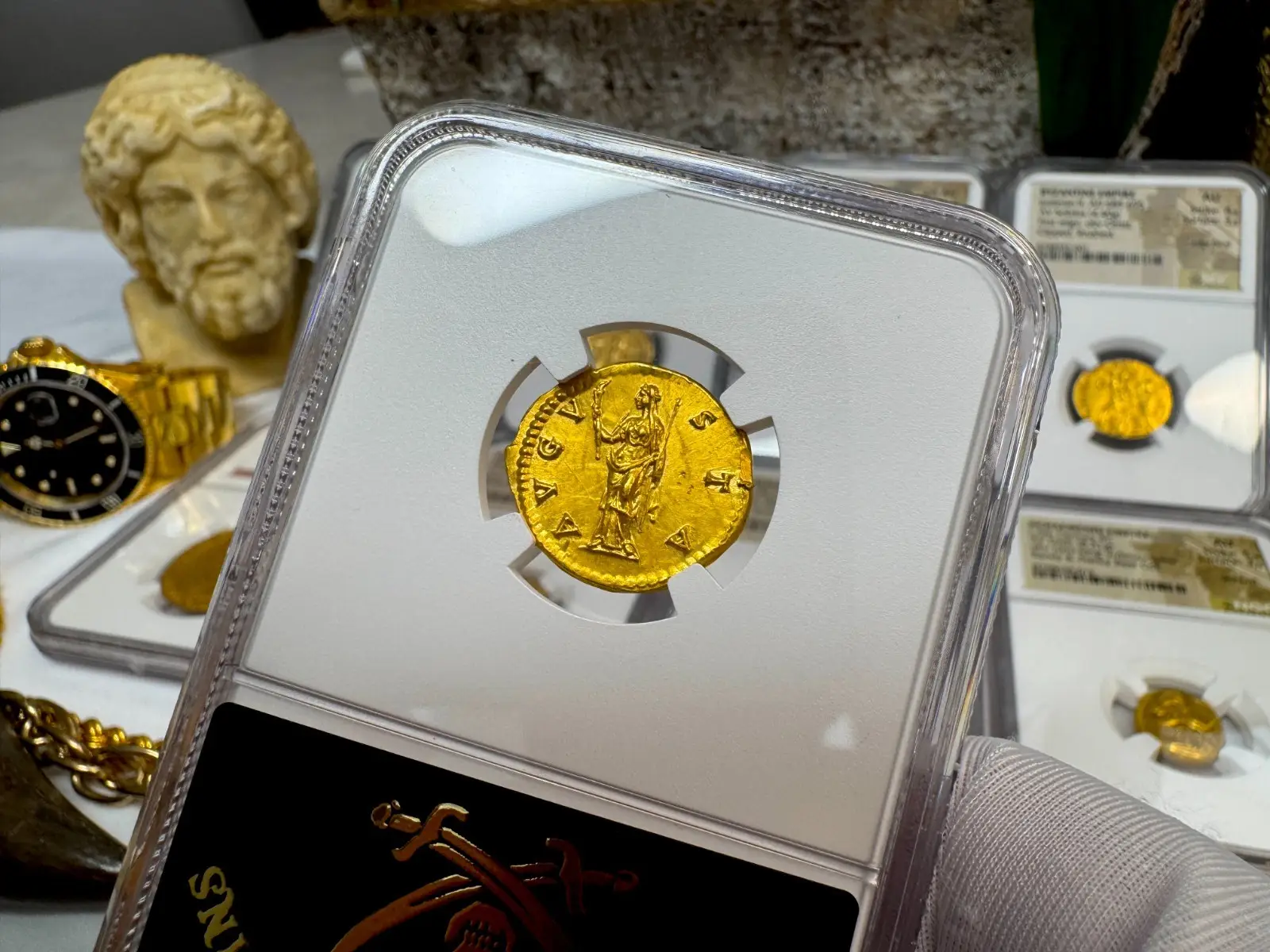 Roman Empire "Faustina Sr" 138AD Aureus NGC CH AU *Wife of Pius* #313-005 7