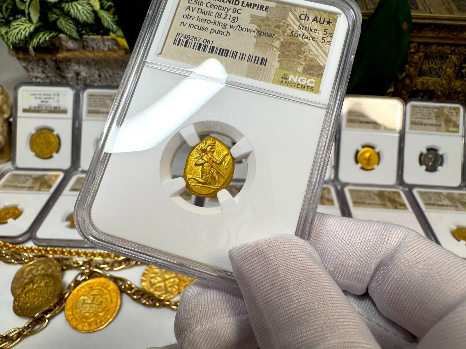 Achaemenid Empire 5th Century BC "Hero-King" Daric NGC Ch AU ★ 3