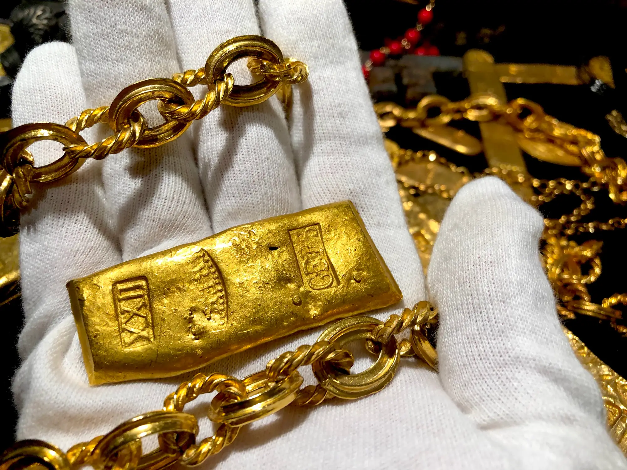 Atocha Gold Bar 150 Grams 18
