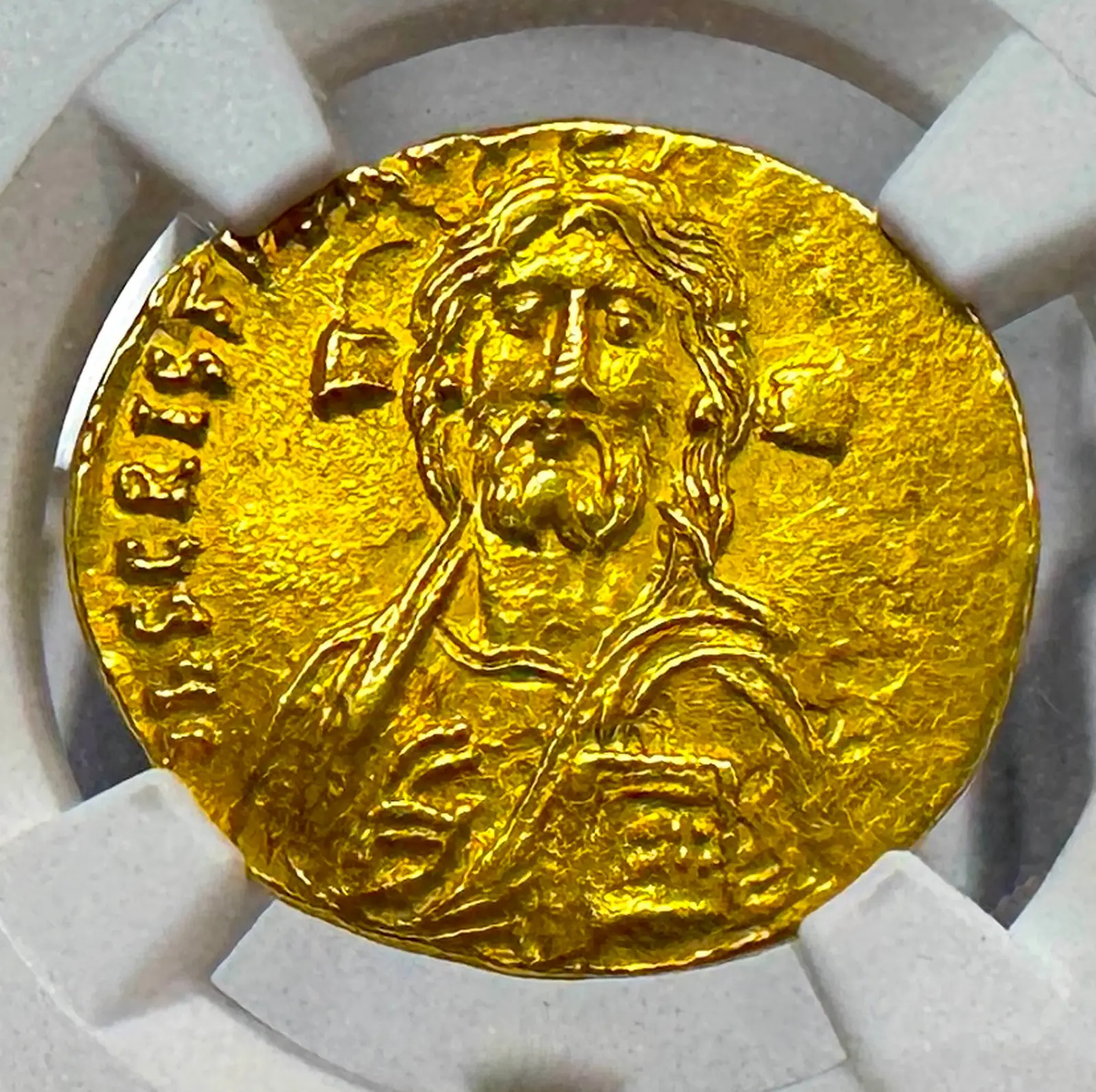 Byzantine Empire "Jesus Christ" 685AD Justinian II Solidus NGC AU #933-001