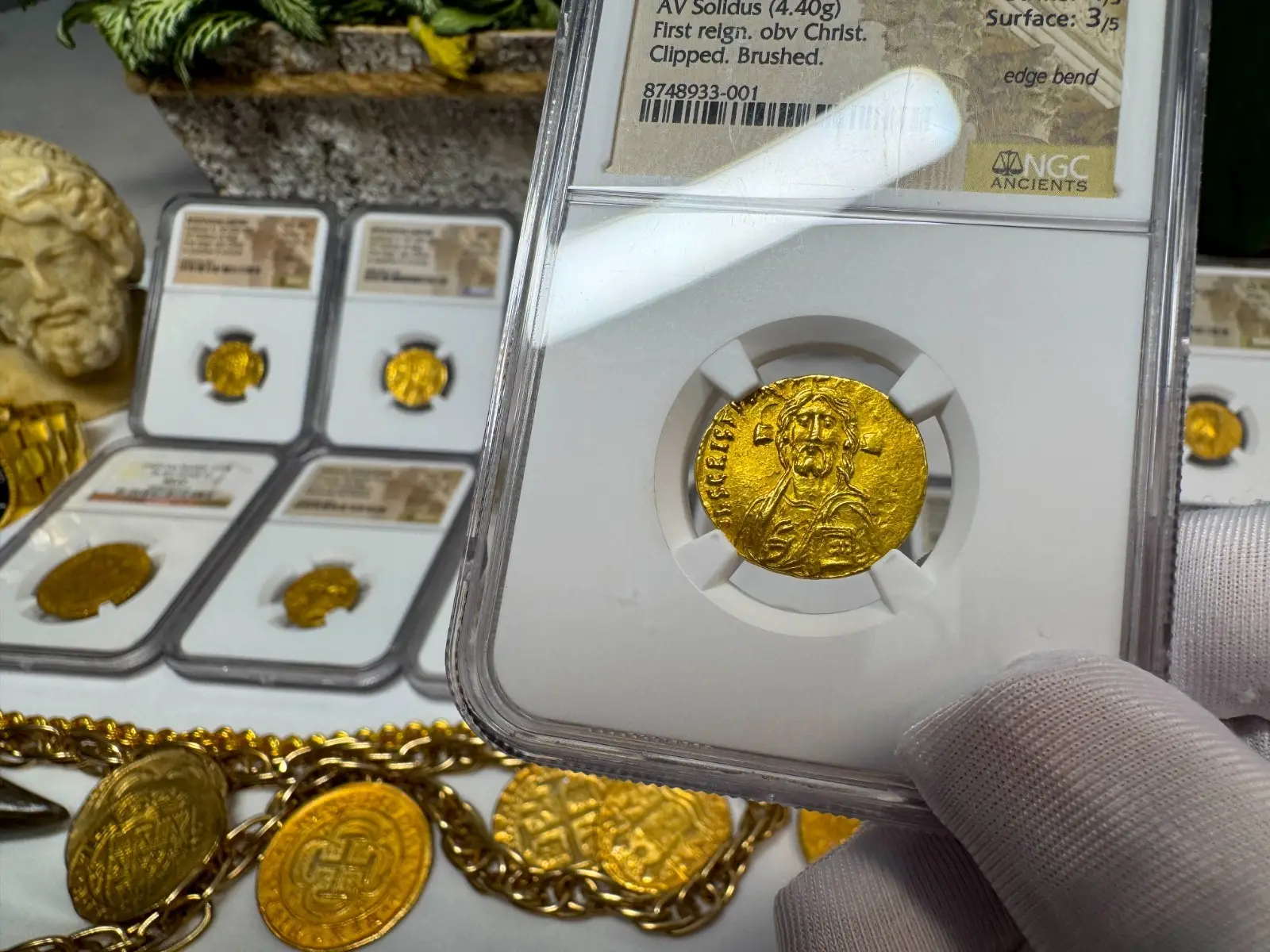 Byzantine Empire "Jesus Christ" 685AD Justinian II Solidus NGC AU #933-001 16