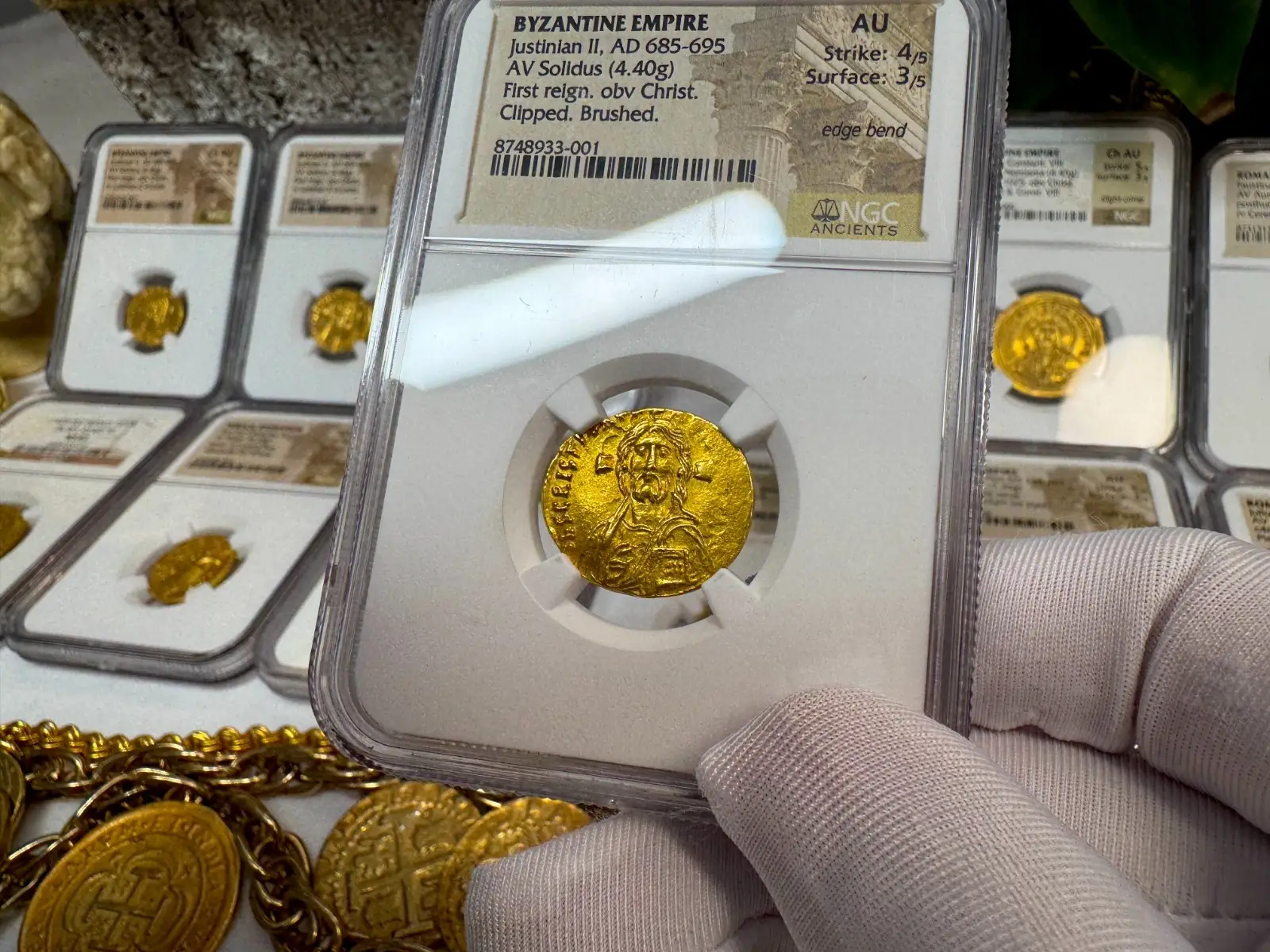Byzantine Empire "Jesus Christ" 685AD Justinian II Solidus NGC AU #933-001 8