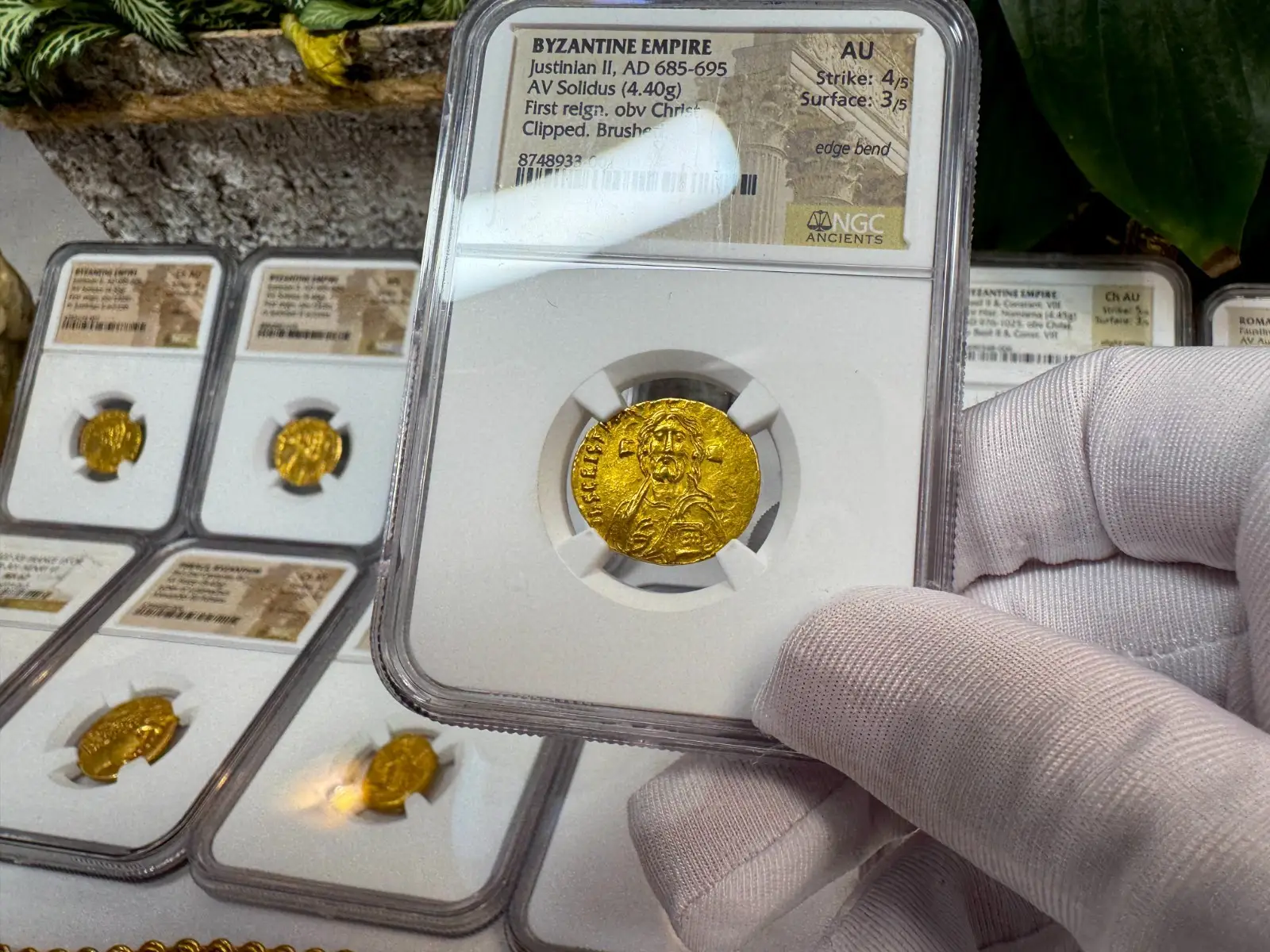 Byzantine Empire "Jesus Christ" 685AD Justinian II Solidus NGC AU #933-001 17