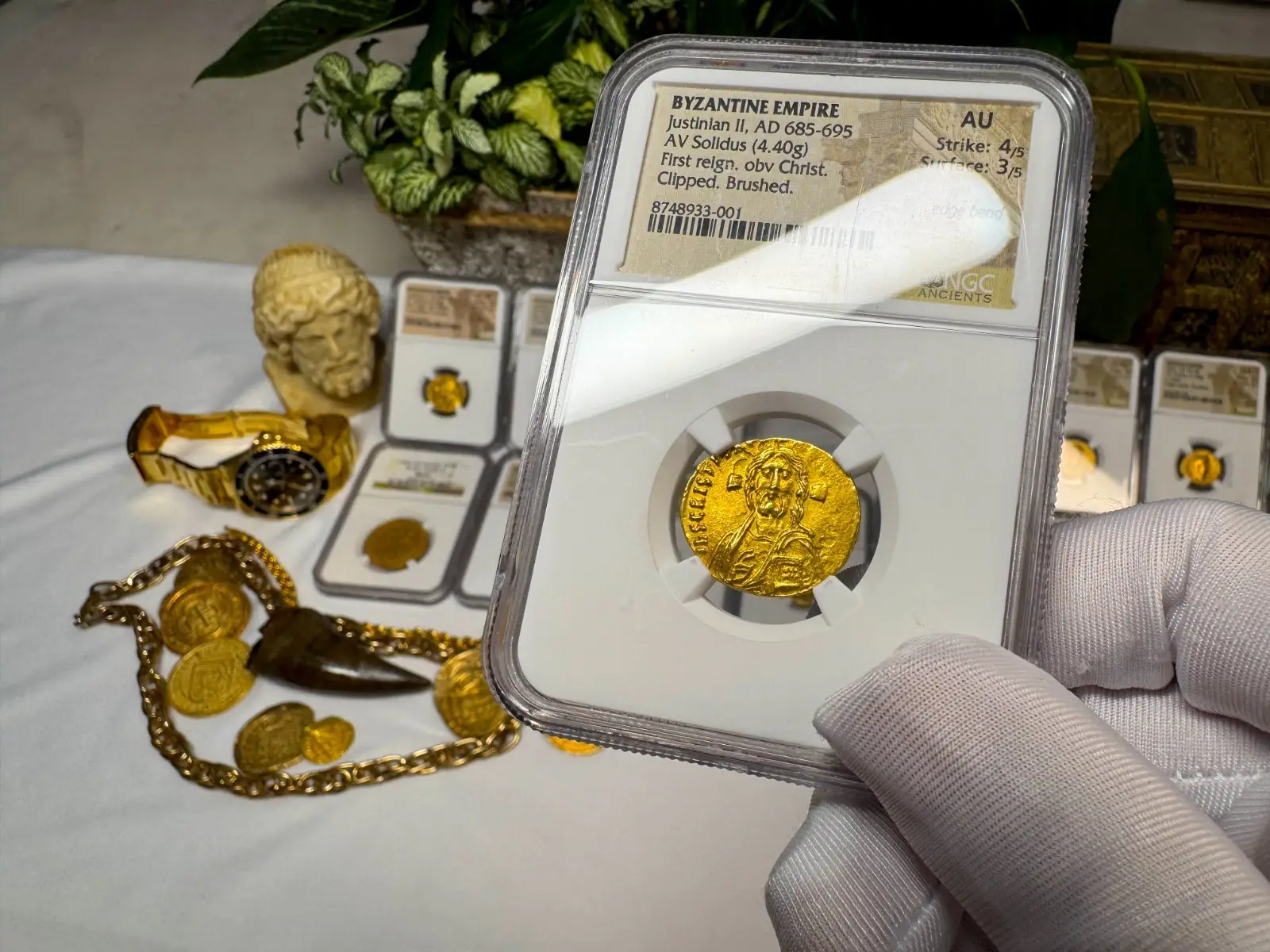 Byzantine Empire "Jesus Christ" 685AD Justinian II Solidus NGC AU #933-001 23