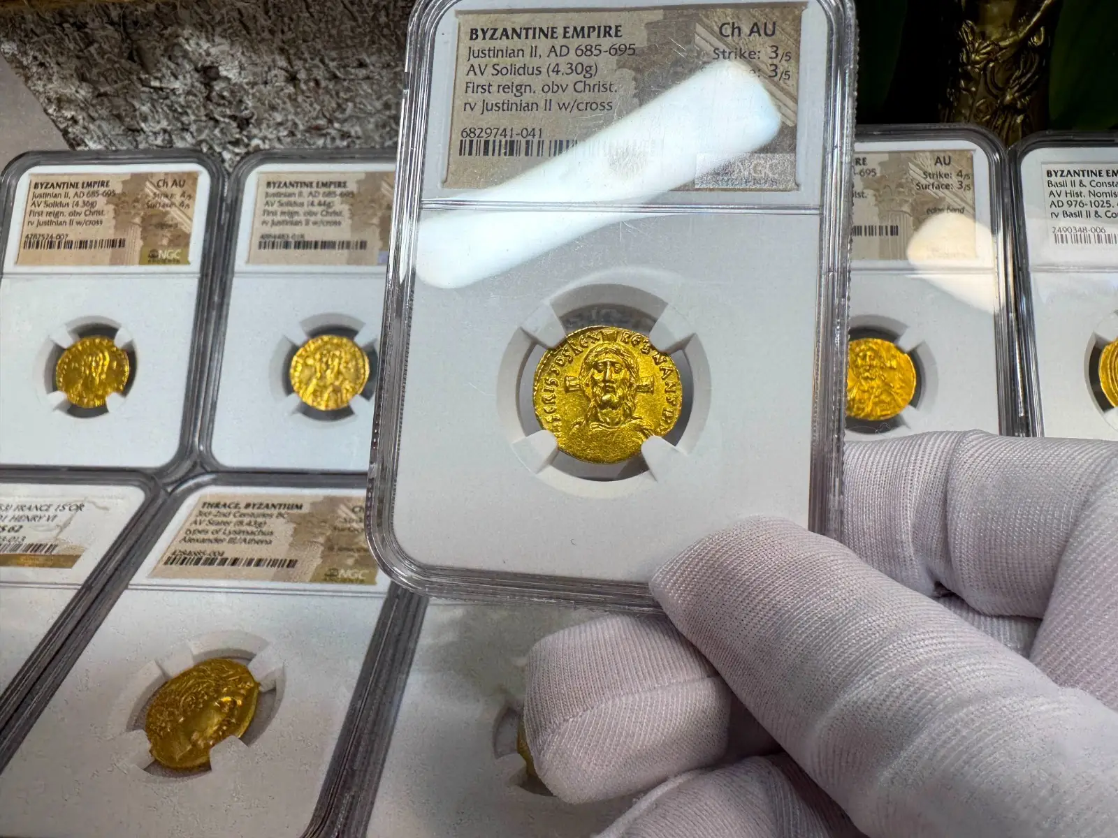 Byzantine Empire "JESUS CHRIST" Justinian II First Reign NGC CH AU #741-041 22
