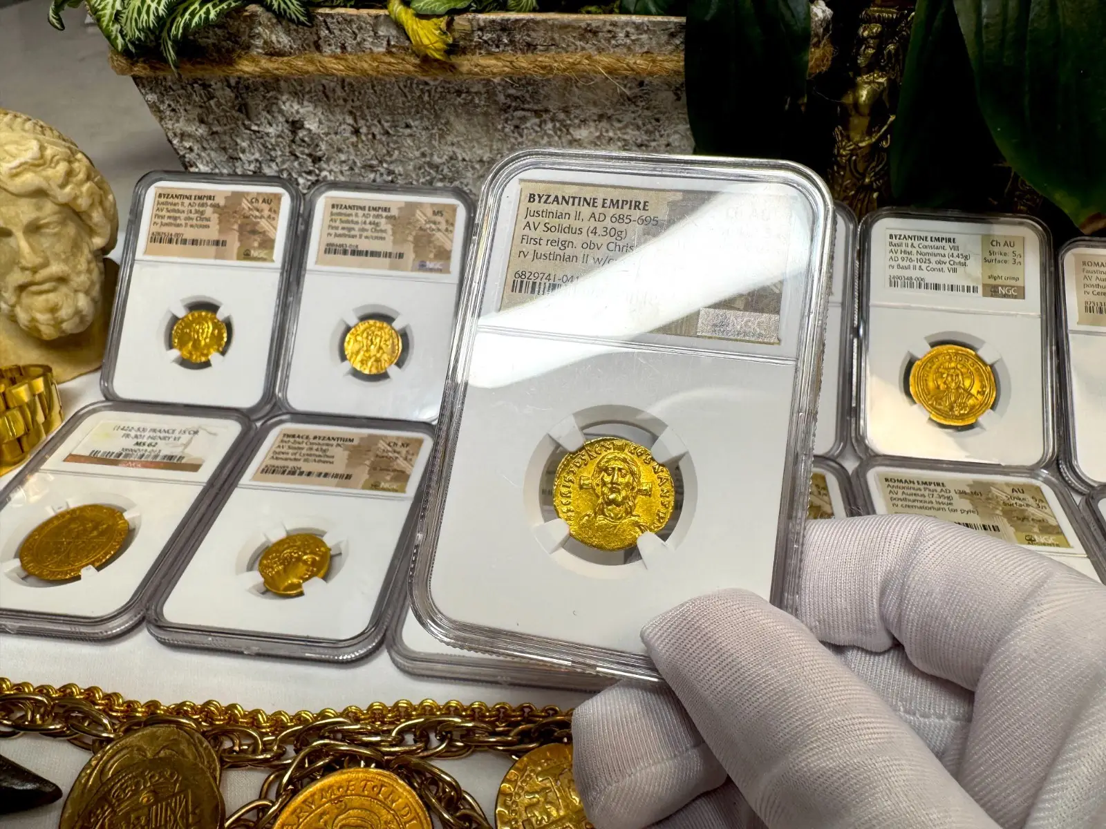 Byzantine Empire "JESUS CHRIST" Justinian II First Reign NGC CH AU #741-041 14