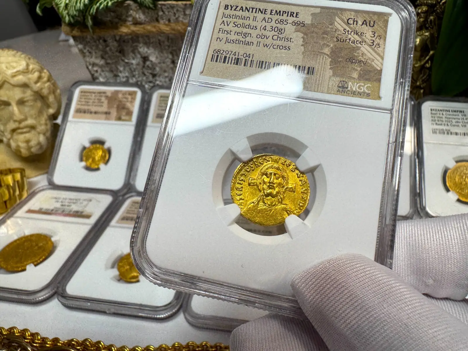 Byzantine Empire "JESUS CHRIST" Justinian II First Reign NGC CH AU #741-041 3