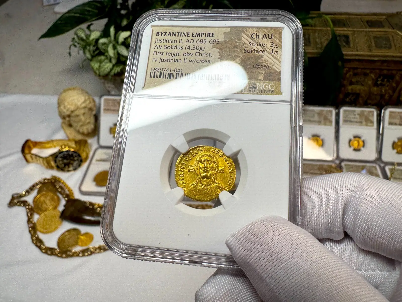 Byzantine Empire "JESUS CHRIST" Justinian II First Reign NGC CH AU #741-041 9