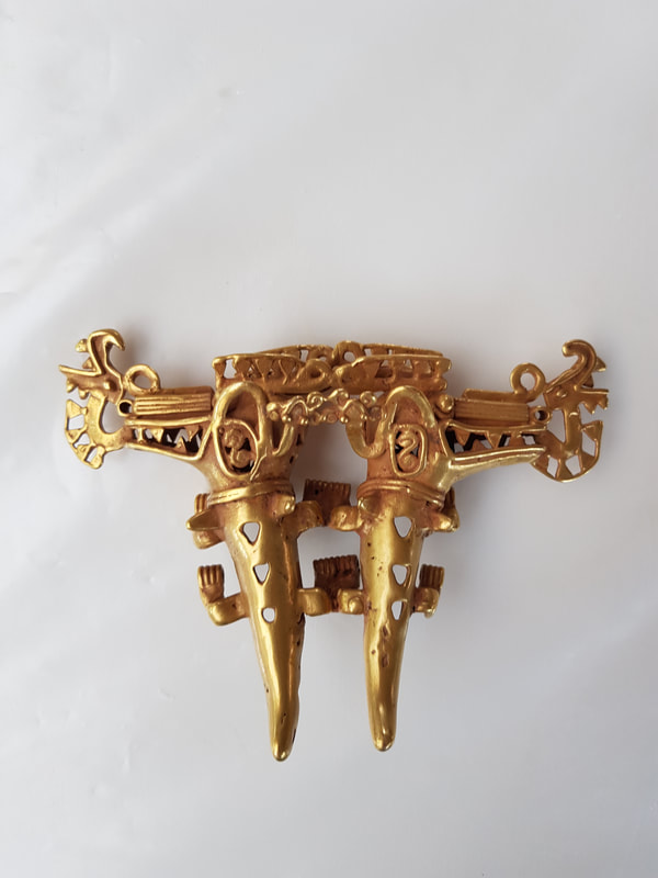 Diquis Gold Pendant Depicting Two Zoomorphic Crocodile Figure 2