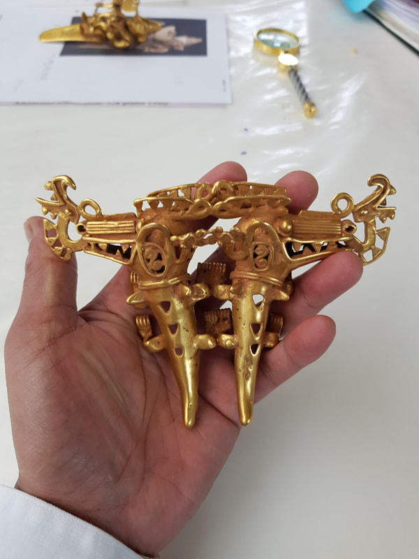 Diquis Gold Pendant Depicting Two Zoomorphic Crocodile Figure 4