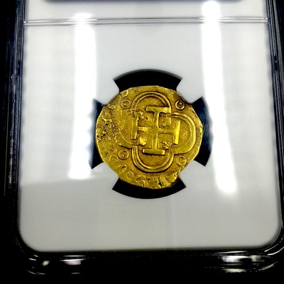 Spain 2 Escudos 1611 "Dated- Seville" NGC 40  5