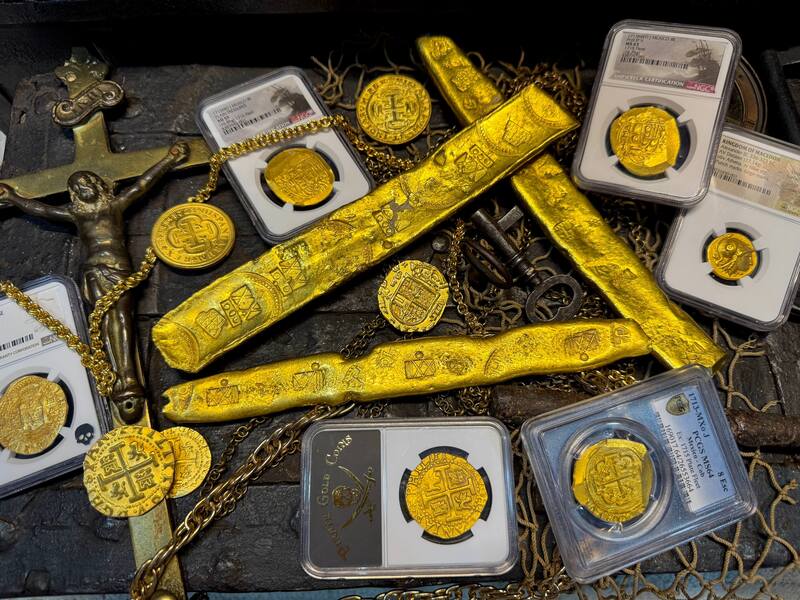 Peru 8 Escudos 1698 "1715 Fleet Shipwreck" NGC 58 70