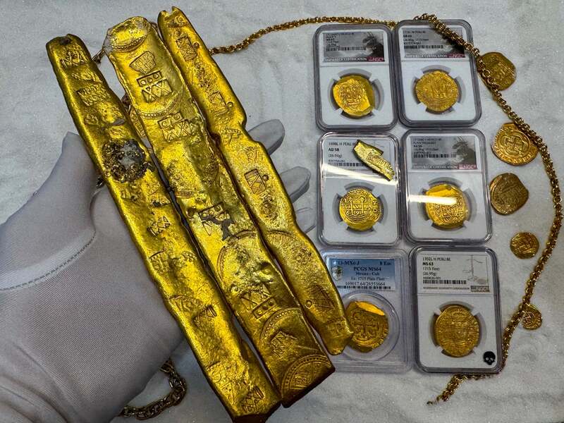 Mexico 8 Escudos 1713 "1715 Fleet Shipwreck" NGC 63 59