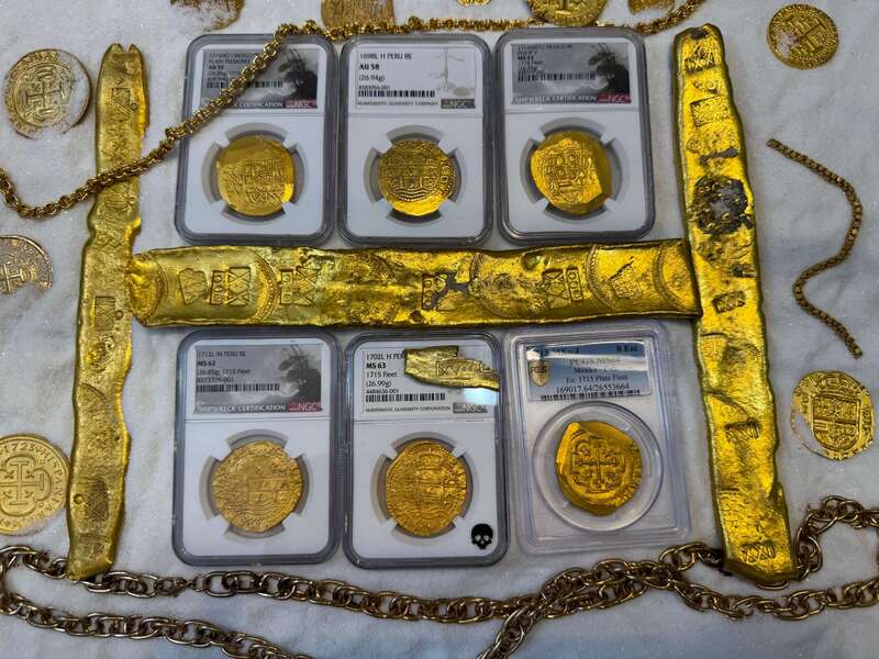 Peru 8 Escudos 1698 "1715 Fleet Shipwreck" NGC 58 59