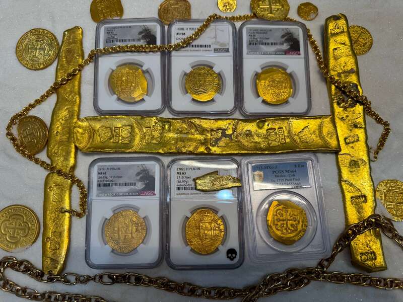 Peru 8 Escudos 1698 "1715 Fleet Shipwreck" NGC 58 48