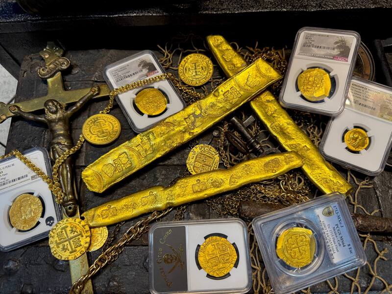 Mexico 8 Escudos 1713 "1715 Fleet Shipwreck" NGC 63 61