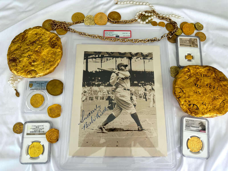 Babe Ruth Signed Photo PSA/DNA 10! 9