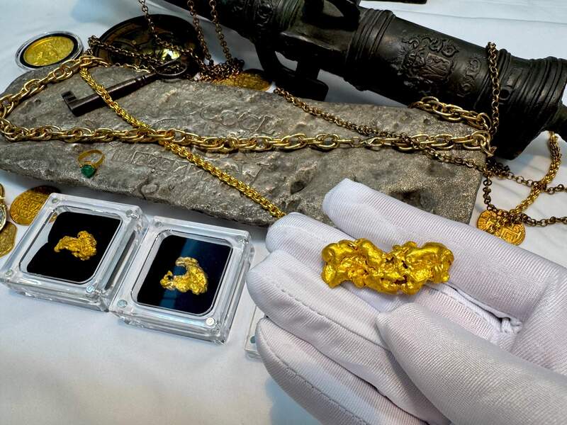 Australian Gold Nugget "Barbell" 26.1 grams 35