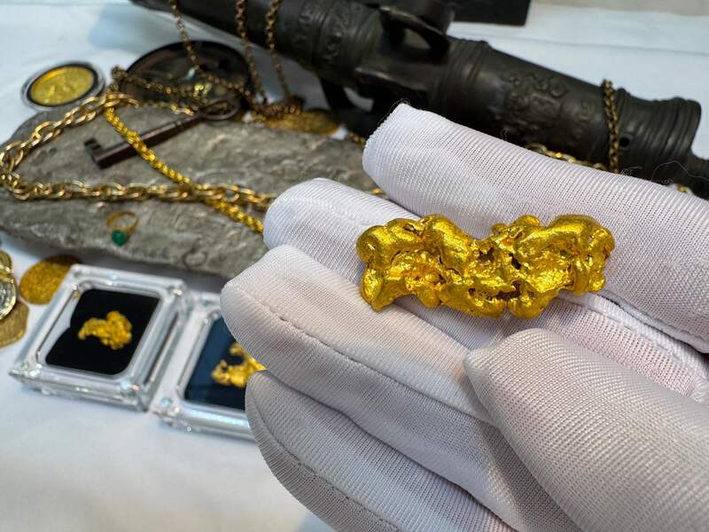 Australian Gold Nugget "Barbell" 26.1 grams 34