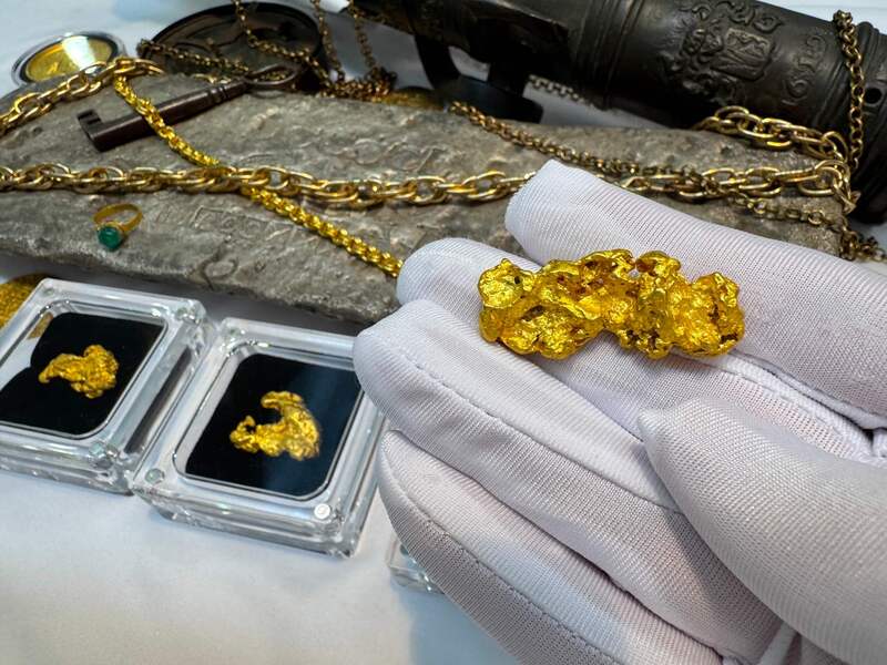 Australian Gold Nugget "Barbell" 26.1 grams 36