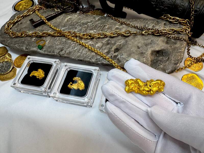 Australian Gold Nugget "Barbell" 26.1 grams 43