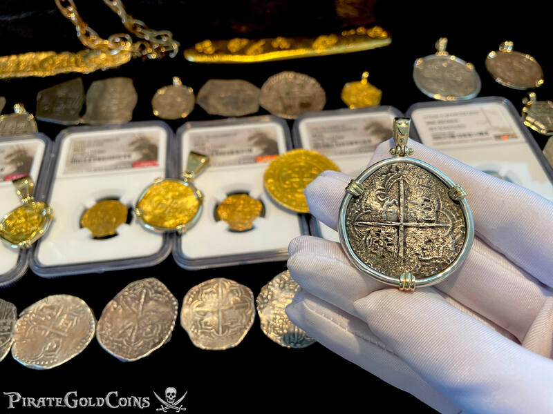 Bolivia 8 Reales 1598-1621 "Atocha 1622 Shipwreck" Pendant 2