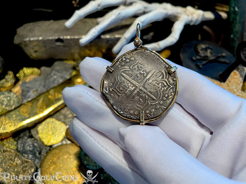 Bolivia 8 Reales 162x "Atocha 1622 Shipwreck" Pendant 8