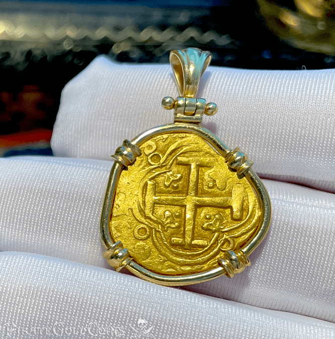 Colombia 2 Escudos 1621-1665 "Philip IV" 18kt Bezel 2