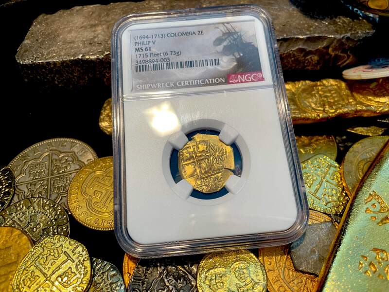 Colombia 2 Escudos 1694-1713 "1715 Fleet Shipwreck" NGC 61 6