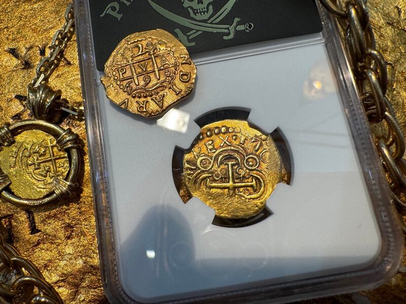 Colombia 2 Escudos 1703 "1715 Fleet Shipwreck" NGC 58 5