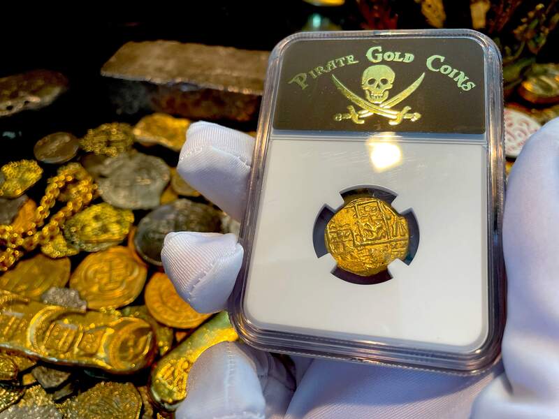 Colombia 2 Escudos 1700-13 "1715 Fleet Shipwreck" NGC 61 12