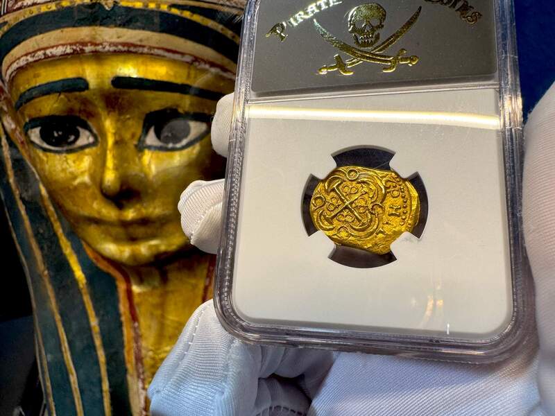 Colombia 2 Escudos 1700-14 "Charles III & Philip V" NGC 64 21