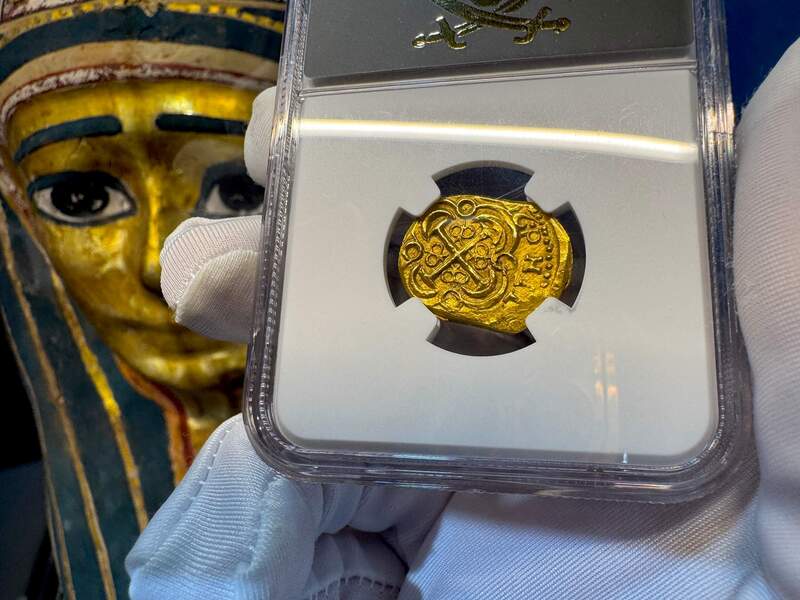 Colombia 2 Escudos 1700-14 "Charles III & Philip V" NGC 64 22