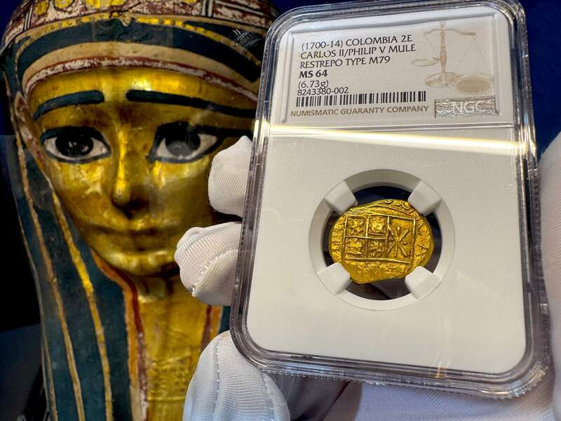 Colombia 2 Escudos 1700-14 "Charles III & Philip V" NGC 64 12