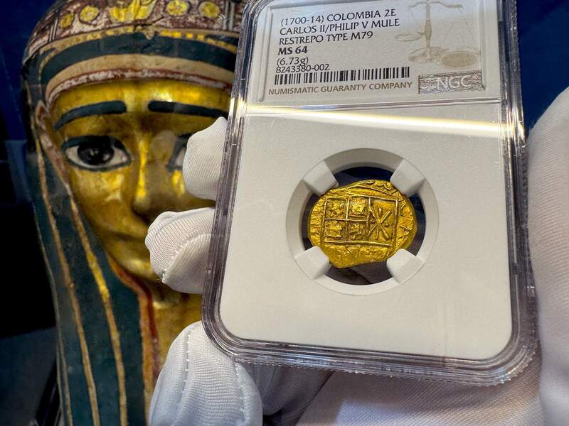 Colombia 2 Escudos 1700-14 "Charles III & Philip V" NGC 64 18