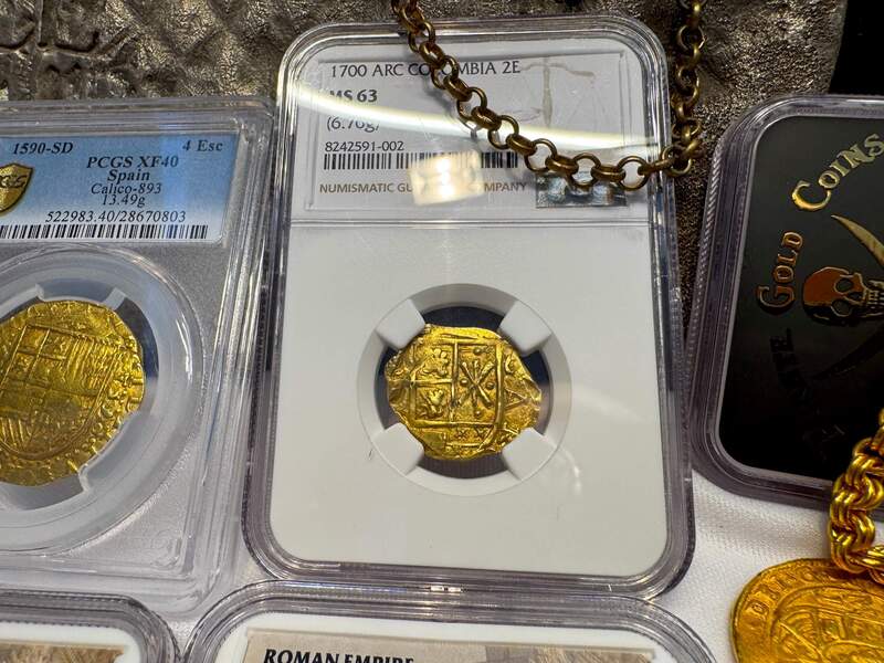 Colombia 2 Escudos 1700 "1715 Fleet Shipwreck" NGC 63 5